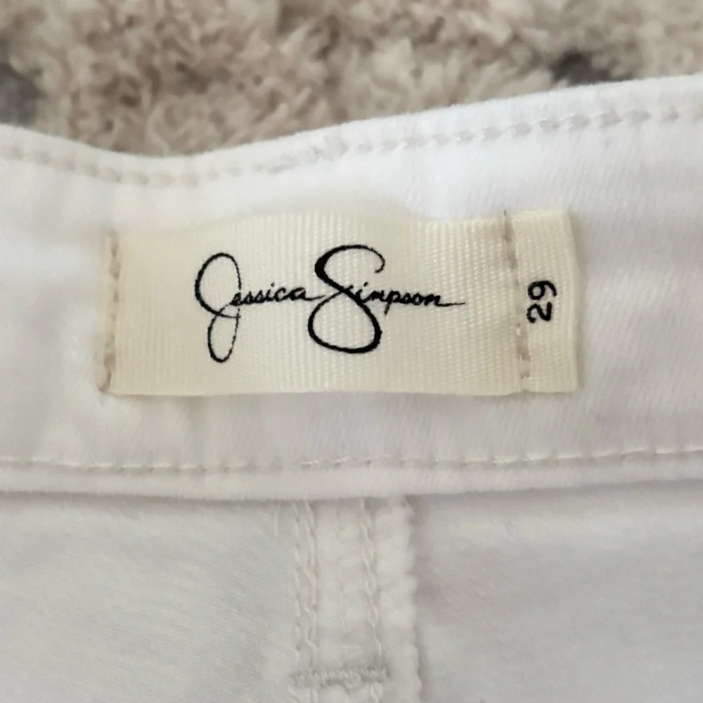 Jessica Simpson High Rise Straight Leg Ankle Cutoff Frayed Jeans  29 White Pants - Picture 4 of 11